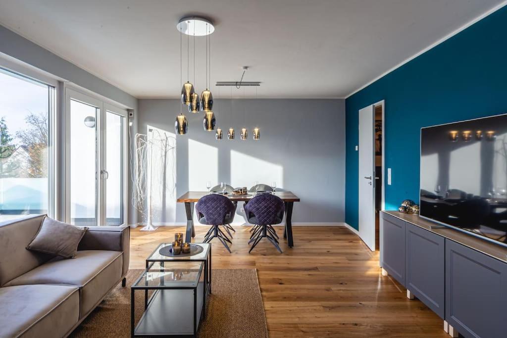 A&V Apartments Wunderschoene Penthouse Wohnung Moers Exterior foto